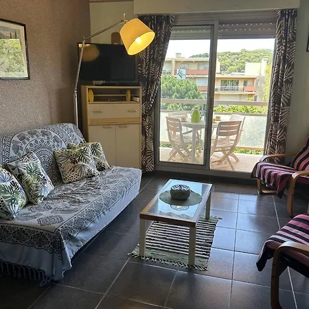 Apartment Duplex A Bormes-les-mimosas, Proche Plage, Garage - Fr-1-251-910